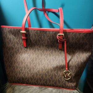 MICHEAL KORS TOTE